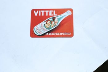 Magnet aimant eau Vittel