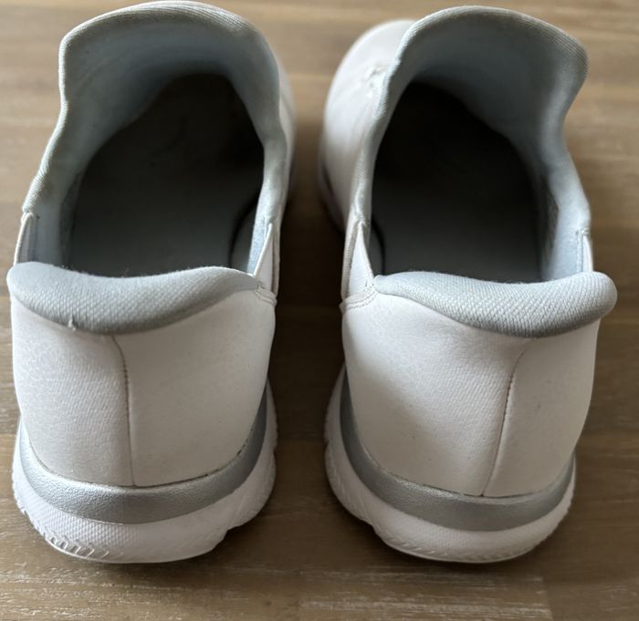 SKECHERS FEMME - photo numéro 2