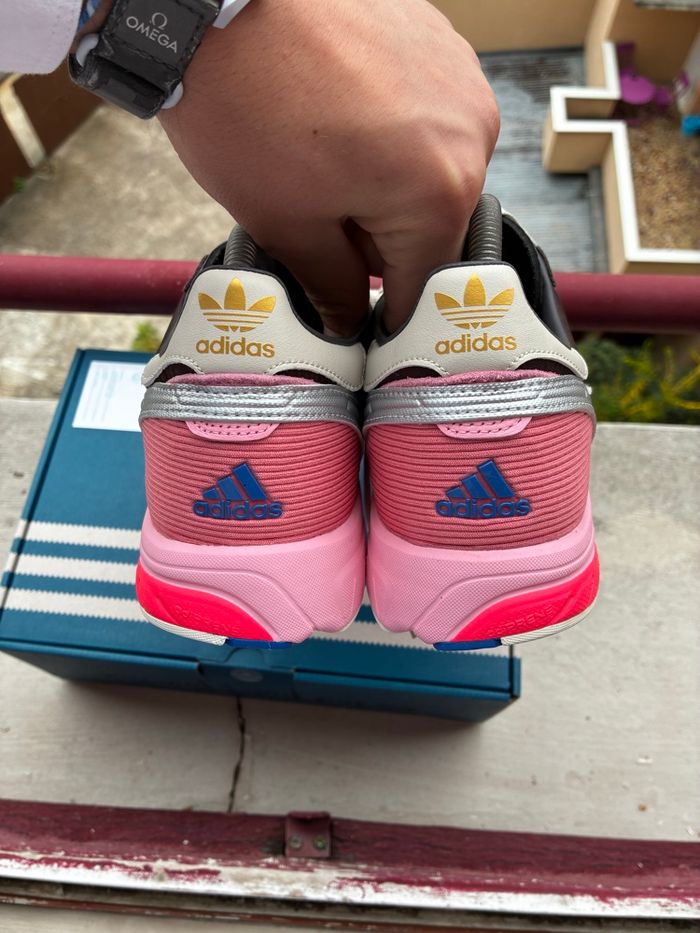 Adidas x Bad Bunny Adizero SL 72 Brown/Clear Pink/Hazy Rose - Taille 44 2/3 - Neuves - photo numéro 5