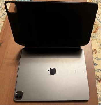 iPad_Pro_12,9_pouces,_5e_génération.