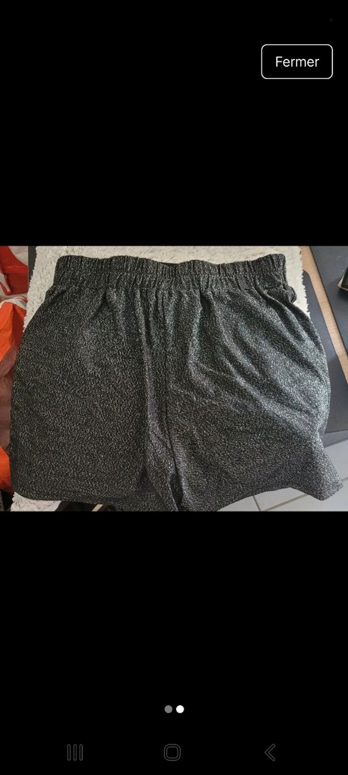 Short - photo numéro 2