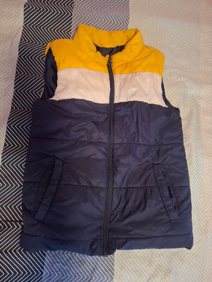 Doudoune sans manches gémo Taille 8ans