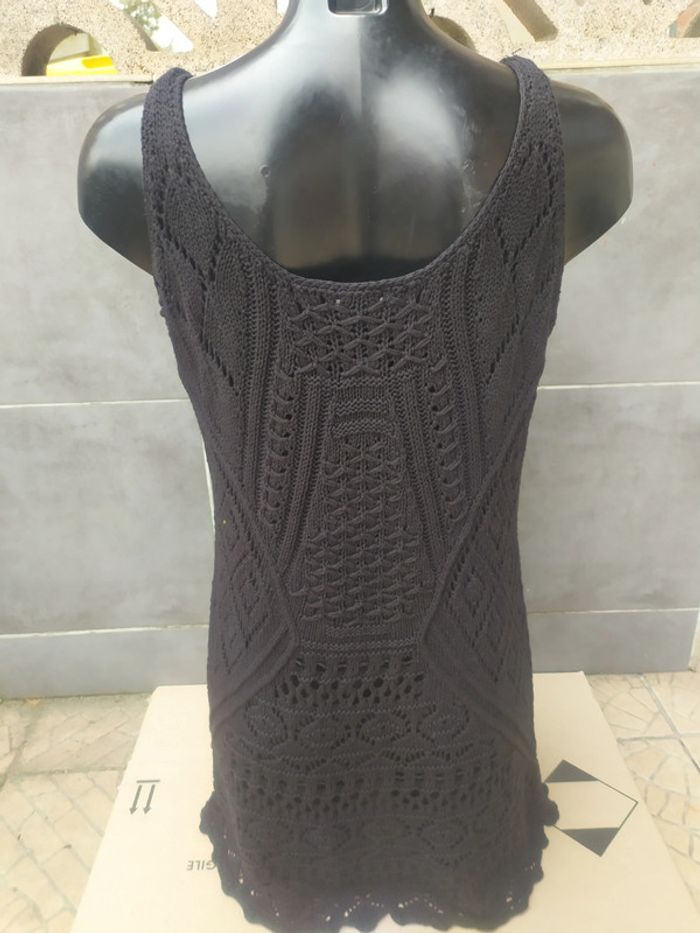 Robe noir à crochet - photo numéro 2