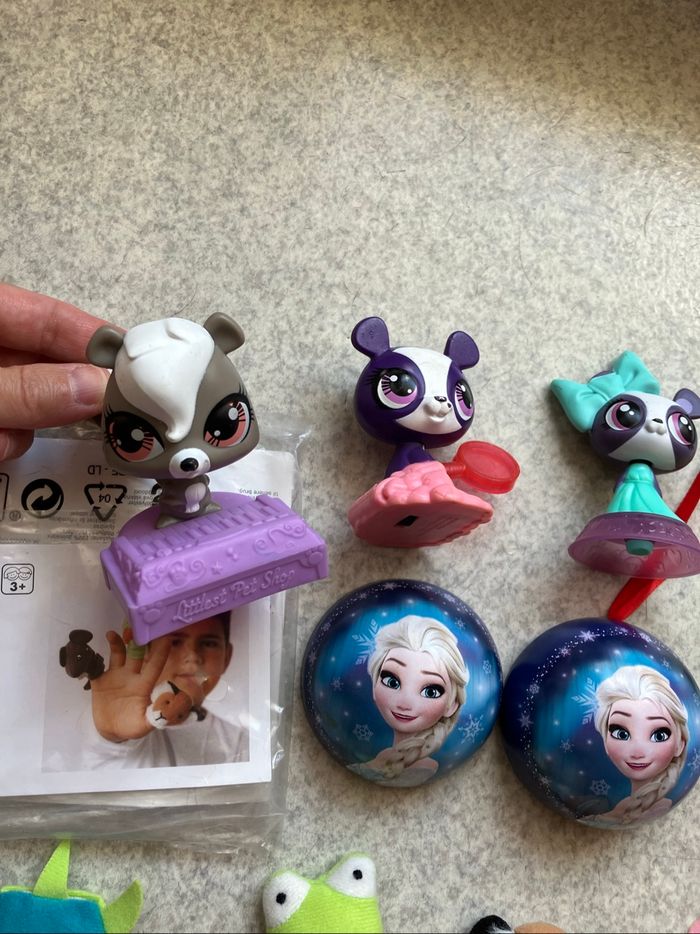 Lot de 10 mini marionnettes + 5 petits jouets (1€) - photo numéro 2