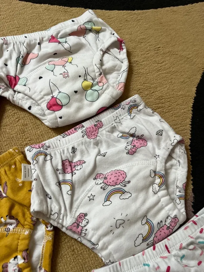 Culottes d’apprentissage taille M 14-16kg - photo numéro 4