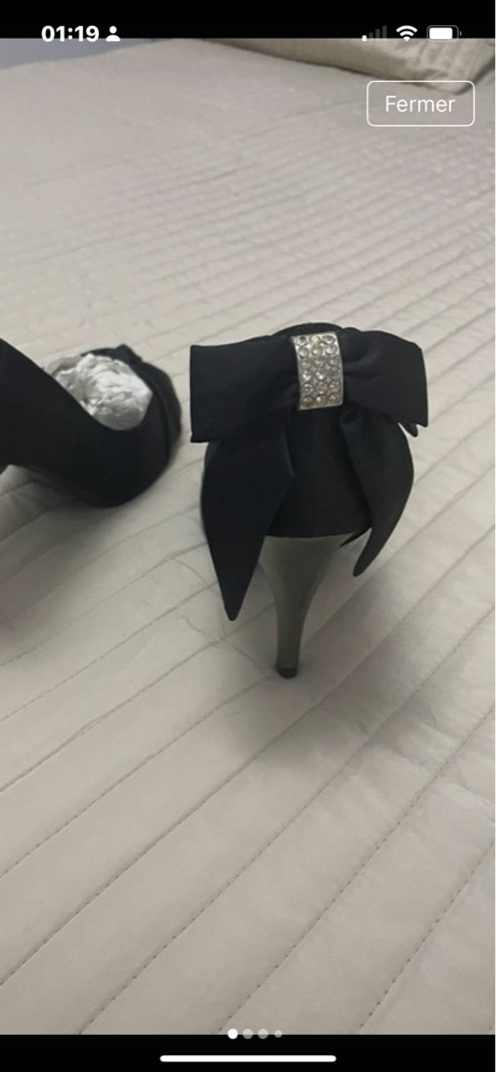 Escarpins noirs - photo numéro 3