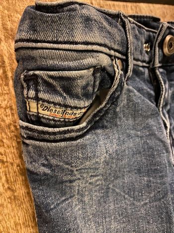 Jean diesel 6 ans