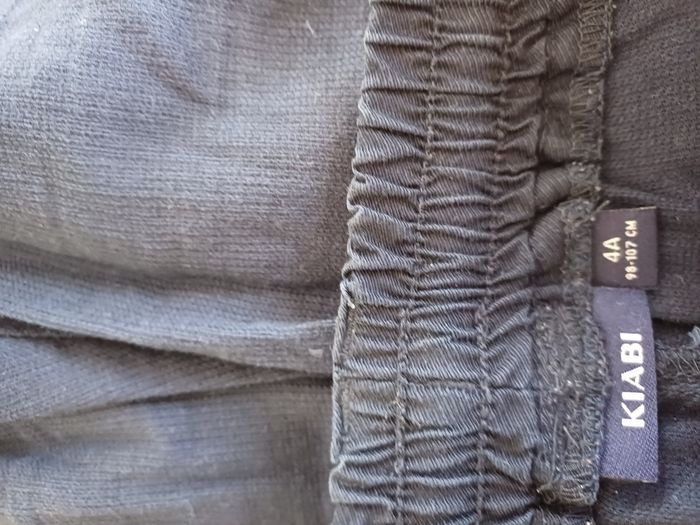 2 bermudas garçons Taille 4 ans - photo numéro 7