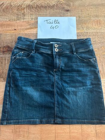 Mini jupe Promod taille 40