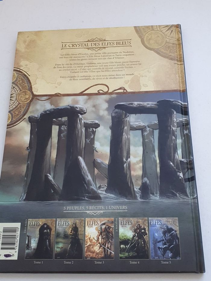 Elfes tome 1 : le crystal des Elfes bleus - photo numéro 2