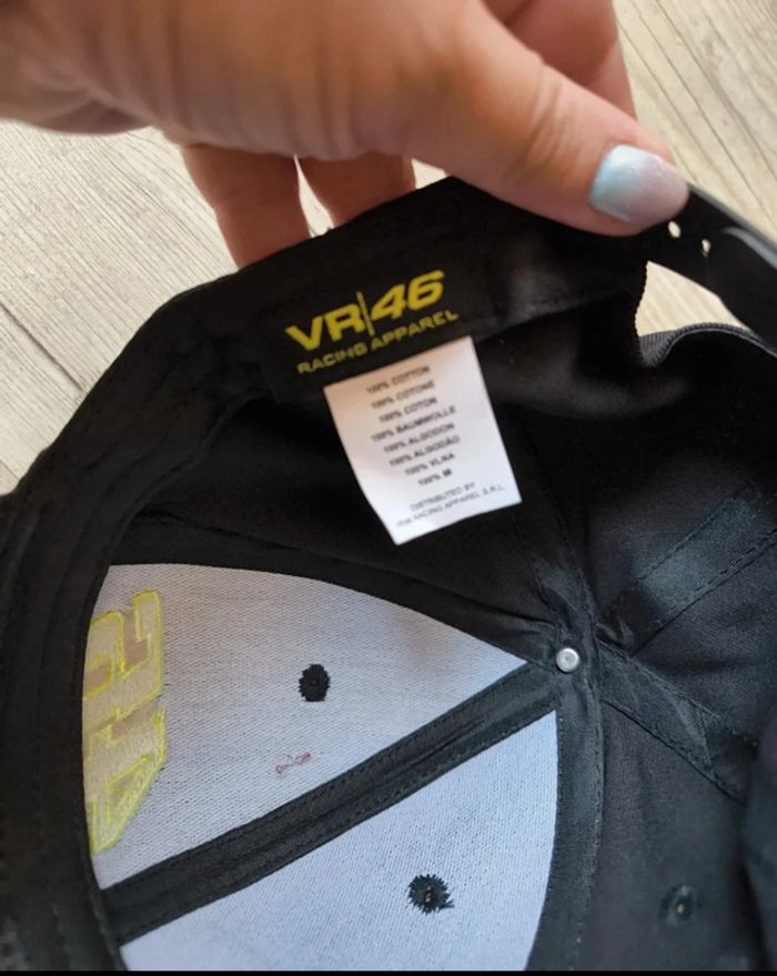 Casquette VR46 neuve - photo numéro 3