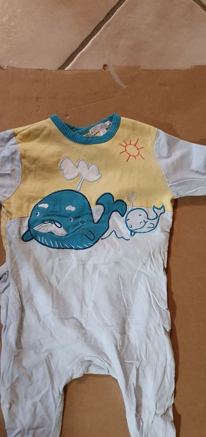 Lot de pyjamas en - photo numéro 4