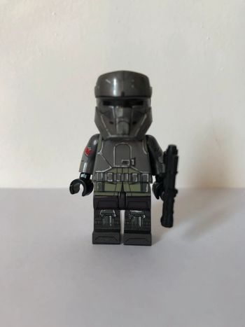 Figurine type lego Storm- trooper. Star Wars