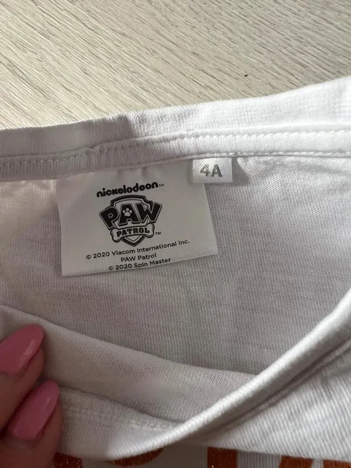 T shirt longues manches Pat Patrouille Stella 4 ans - photo numéro 3