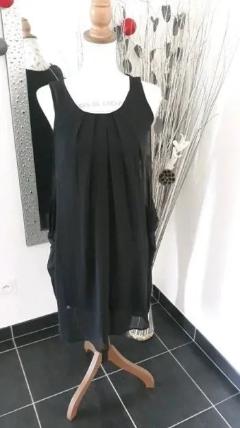 Robe noire