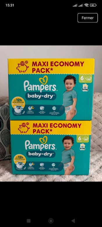 160 couches Pampers taille 6 Baby dry lot de 2 cartons 