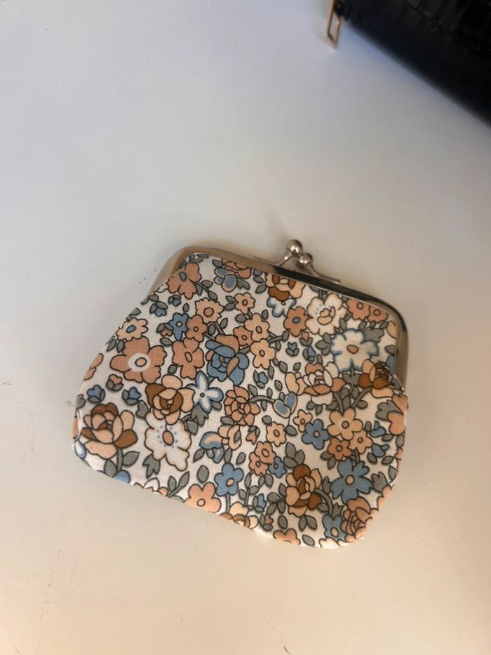 Lot portefeuille et porte monnaie neuf - photo numéro 2