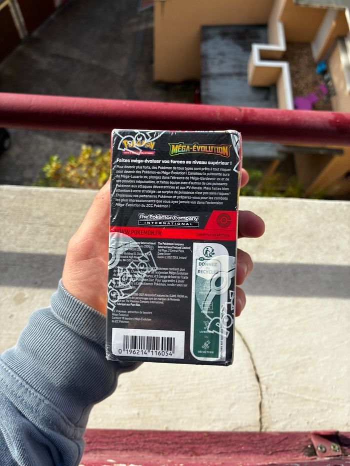 Demi Display Méga Évolution 1 - Neuf - photo numéro 4
