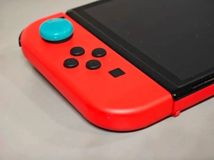 Console Nintendo Switch Oled collector édition rouge Mario / Garanti 1 an - photo numéro 12