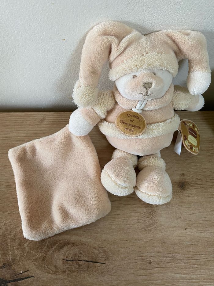 Doudou peluche ours douceur macaron mouchoir beige doudou et compagnie - photo numéro 2