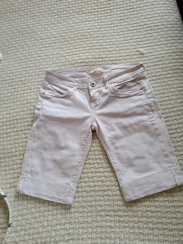 Short jeans