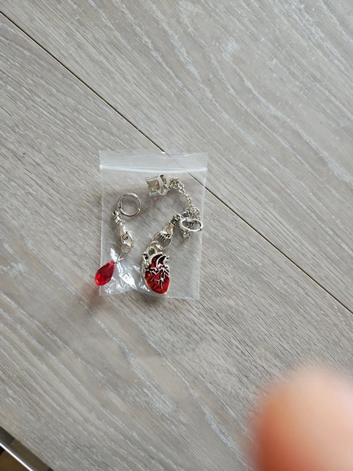Boucles d'oreilles neuves
