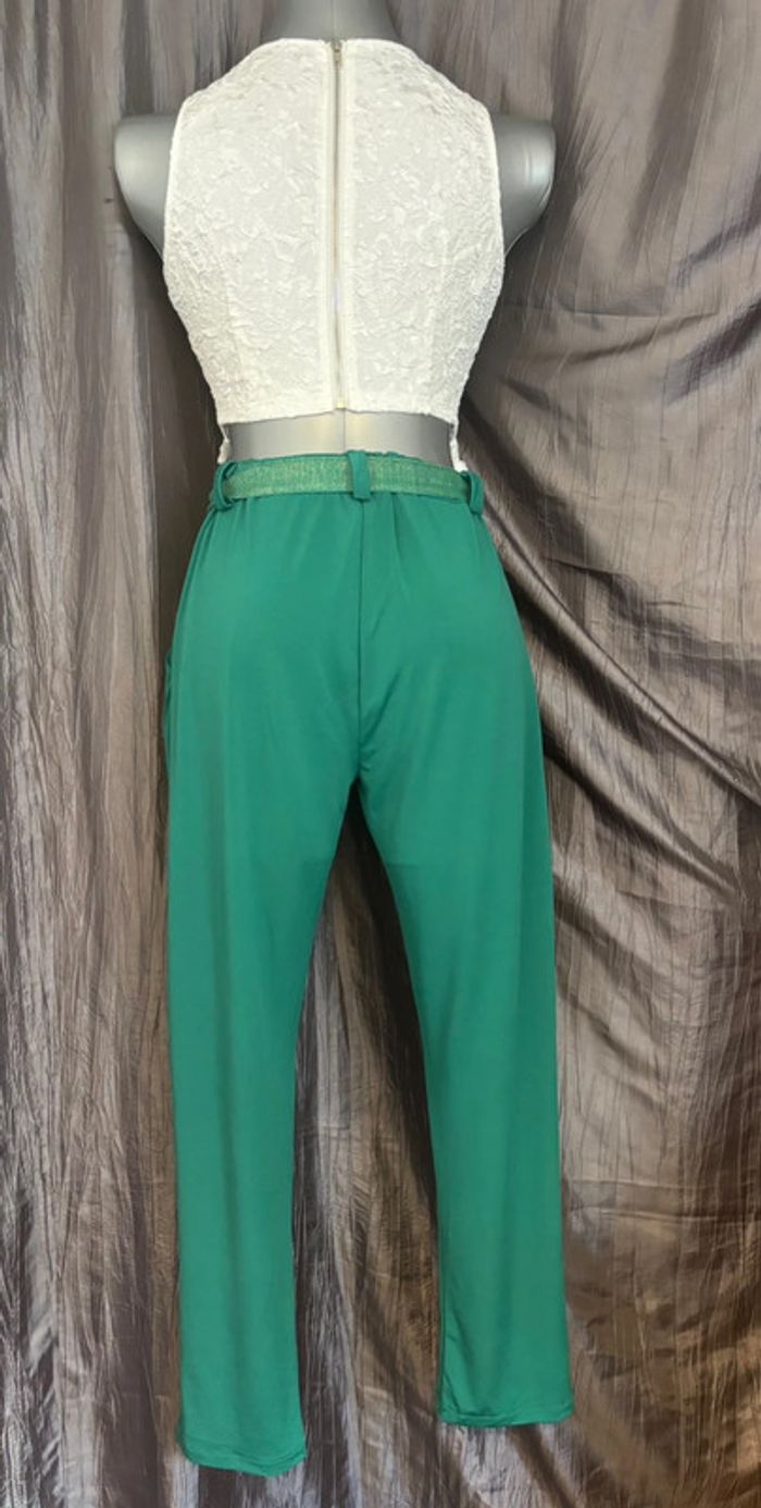 Set chic pantalon fluide vert émeraude et top blanc - photo numéro 3