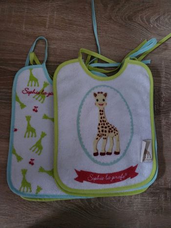 Lot de 7 bavoirs sophie la girafe