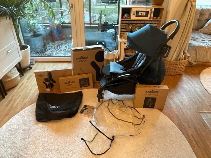 Poussette Babyzen YoYo 2 Noire, Pack Nouveau-né 0+ et 6+, Nacelle, Accessoires et Maxi Cosy