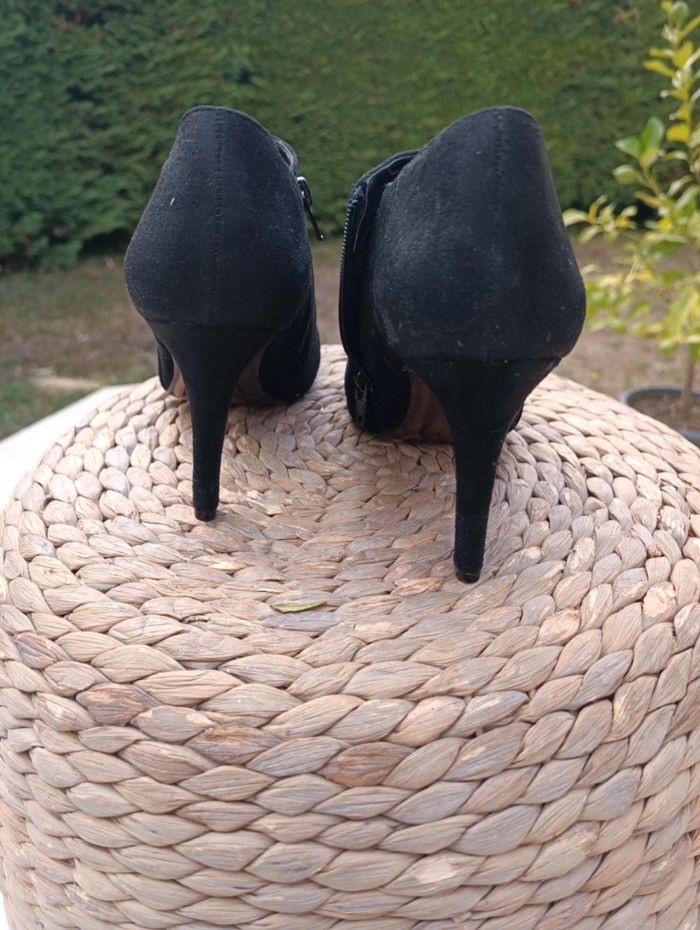 Bottines noires - photo numéro 2