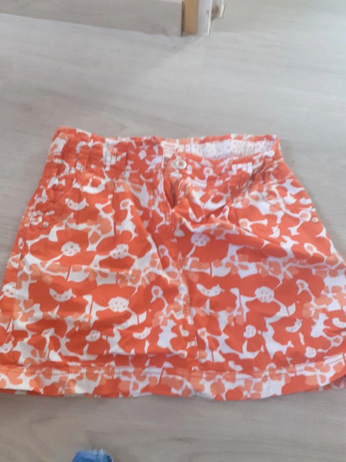 Mini jupe fleurs 10ans
