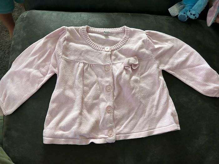 Lots de 10 vêtement bébé de 9 à 18 mois - photo numéro 4