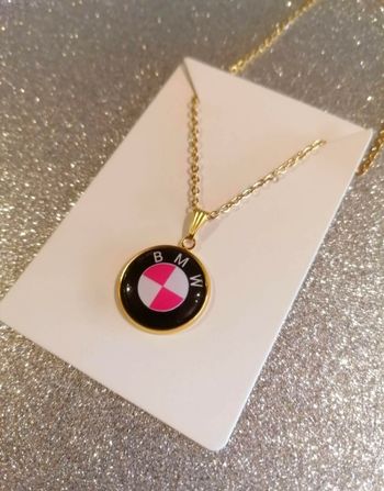Collier BMW fille
