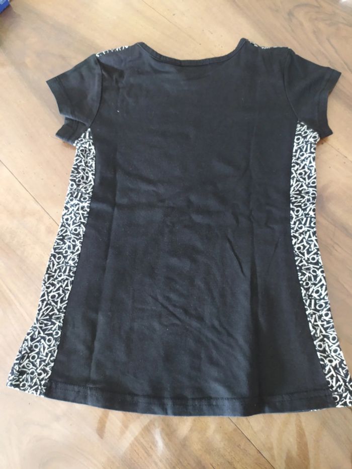 🌺T.shirt noir 🌺 - photo numéro 3