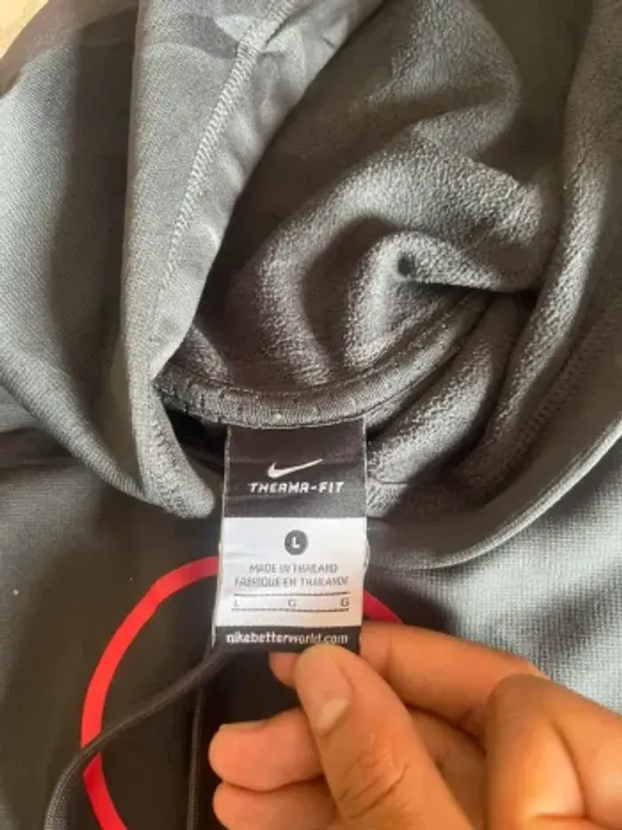 Sweat à Capuche Nike - Gris - Taille L - Très Bon État - photo numéro 5