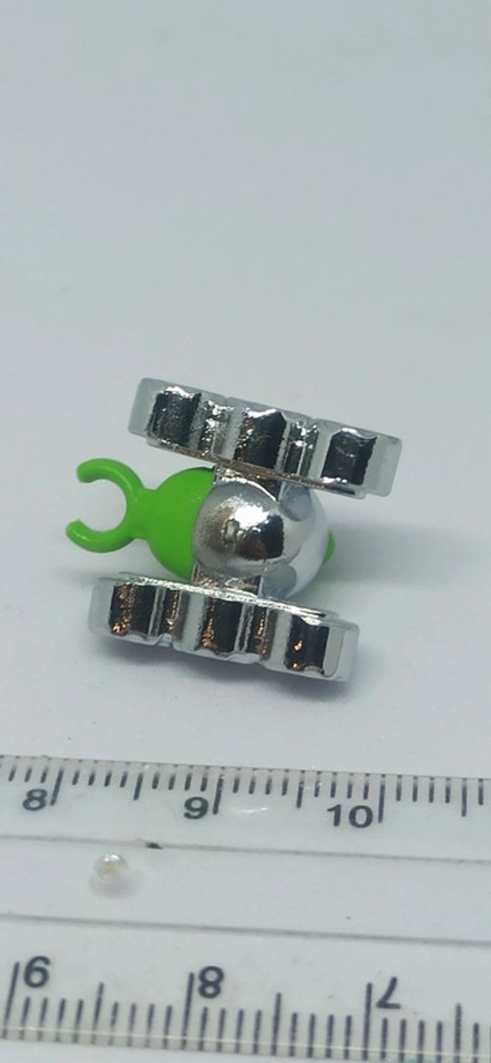 Petit robot gris et vert playmobil - photo numéro 3