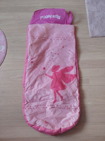 Sac de couchage avec matelas gonflable  intégré