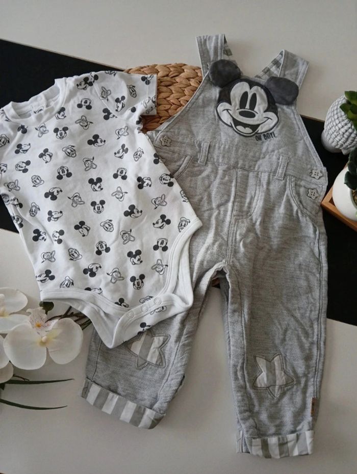 Ensemble salopette Mickey disney Taille 18 mois🌿🦁 - photo numéro 10