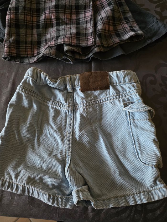 Short/jupe 4ans - photo numéro 3