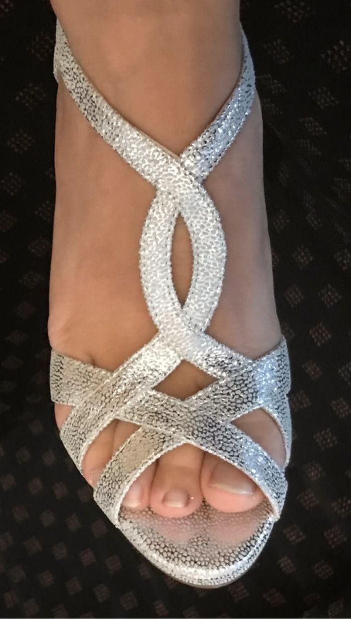 Escarpins couleur argent 37·Très bon état·CORSO ITALIA - photo numéro 3