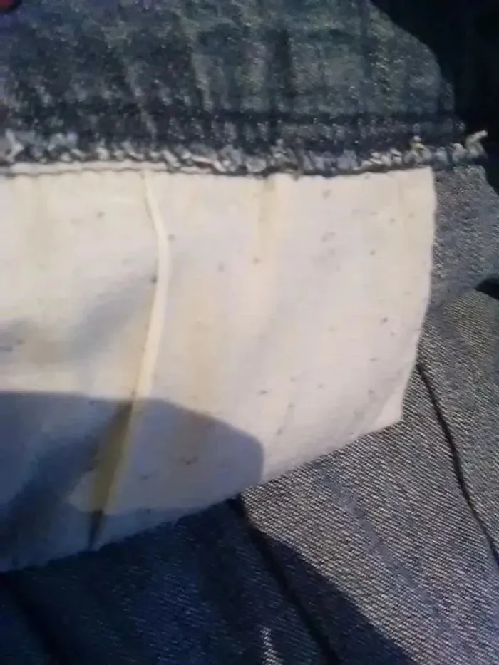 Jupe plissée en jean 4 ans- Tex Kids -2 vêtements achetés le 3ème offert - photo numéro 7