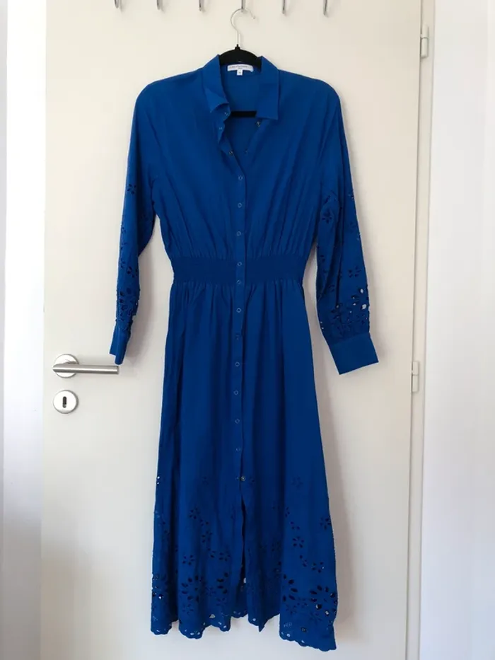 Robe dentelle anglaise bleu électrique Les Petites taille S neuve