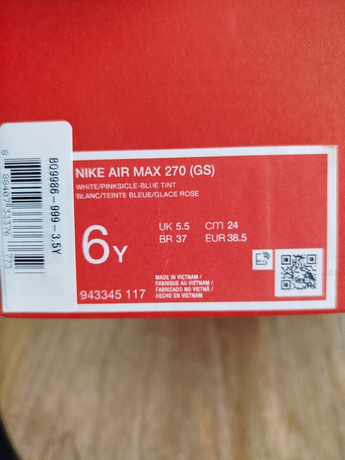 Baskets Nike T 38,5 - photo numéro 10