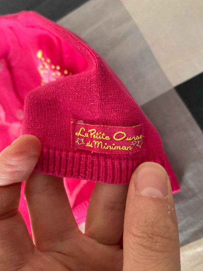 Superbe beau gilet rose à motifs taille 1 mois - photo numéro 4