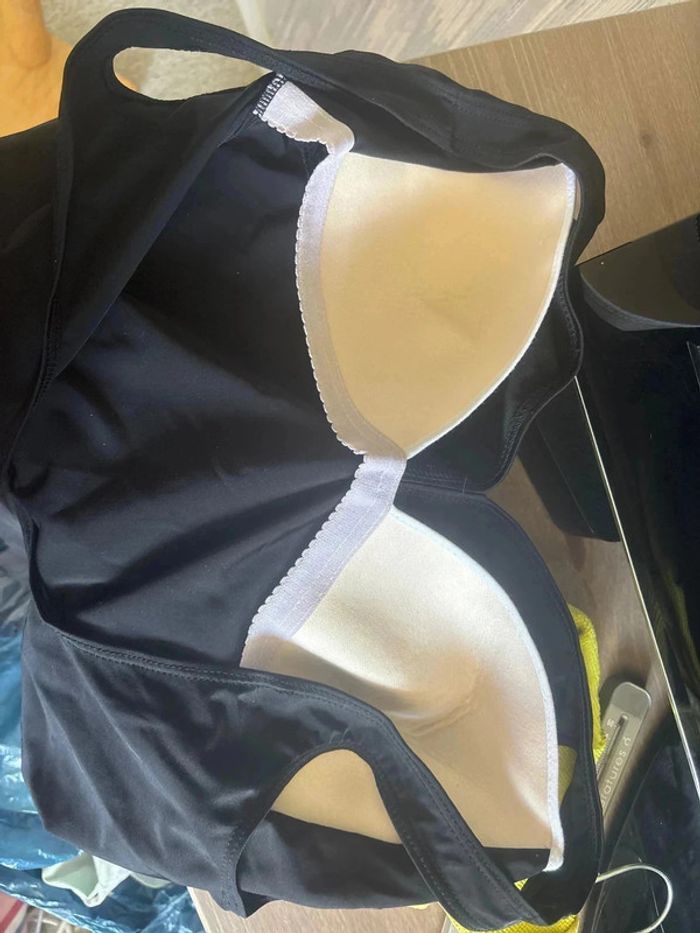 Maillot de bain 1 pièce taille 54 avec brassière neuf • - photo numéro 3