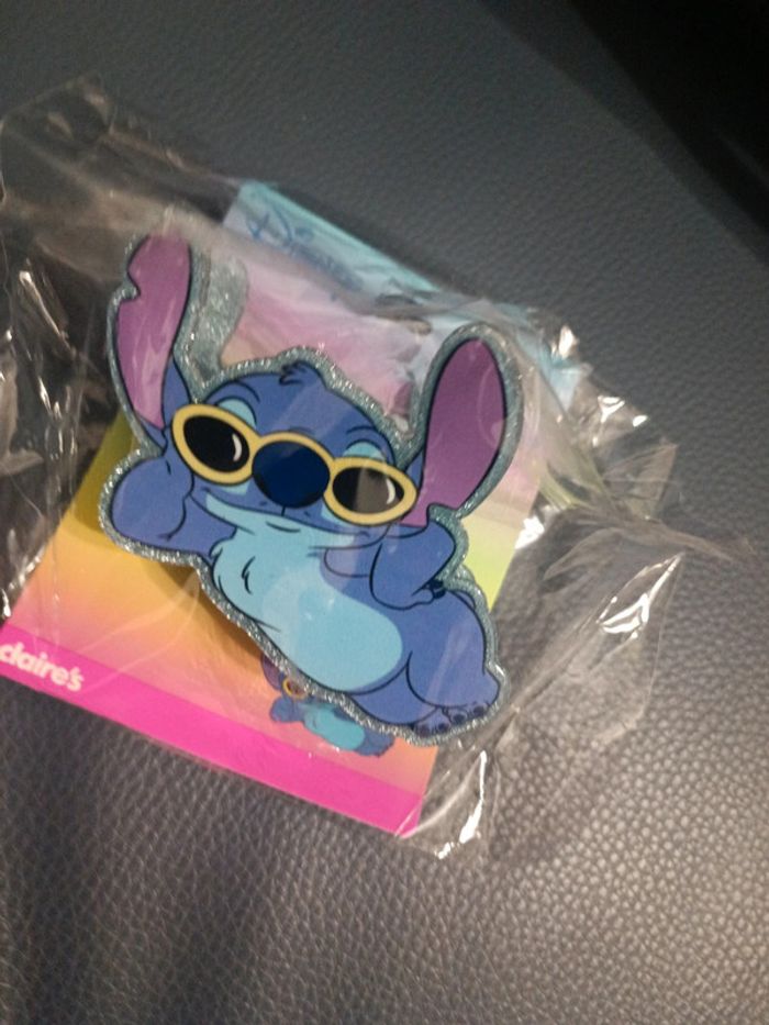Pince a cheveux stitch - photo numéro 2