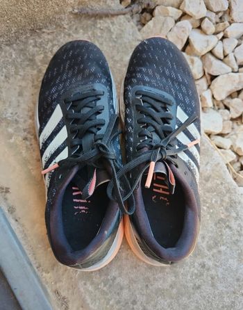 Baskets Adidas taille 39 1/3