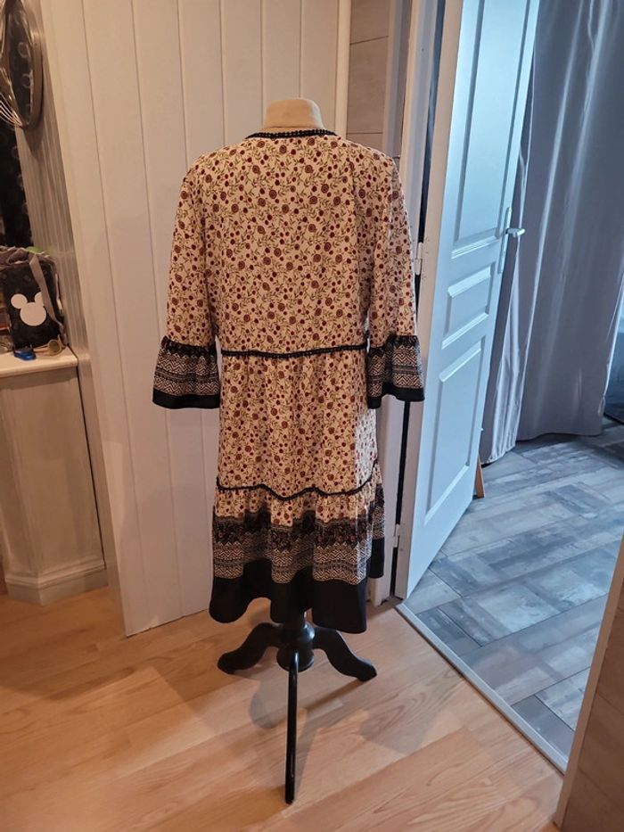 Robe fluide camaïeu taille L - photo numéro 4