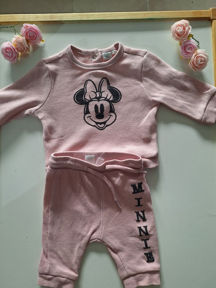 Ensemble minie 1mois - photo numéro 3