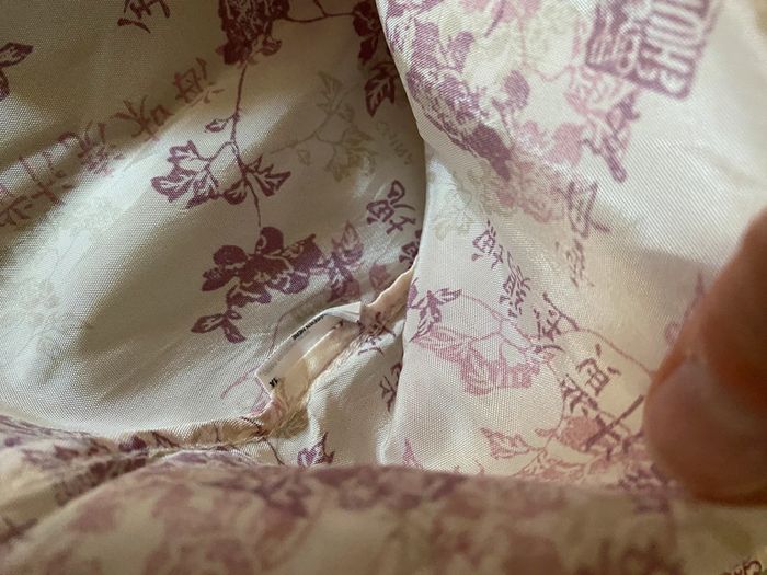 Chemise Mango taille XS/S crème avec motifs chinois fushia fleurs et inscriptions chinoises - photo numéro 16